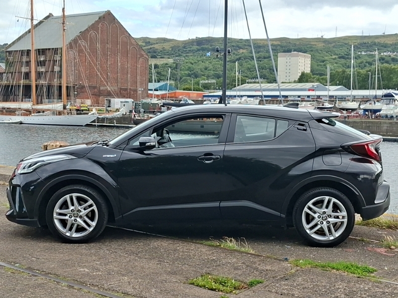 Toyota C-Hr 1.8 Hybrid Icon Cvt GU70OKW Black #4
