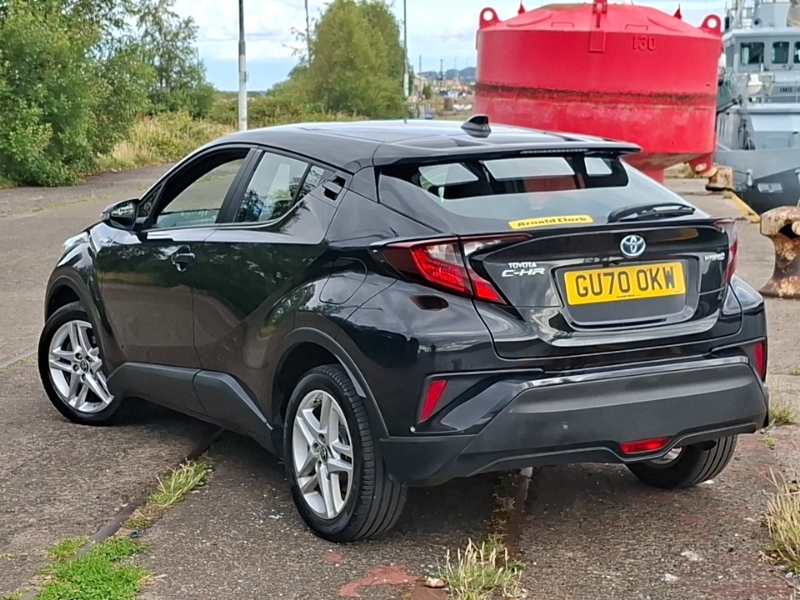 Toyota C-Hr 1.8 Hybrid Icon Cvt GU70OKW Black #2