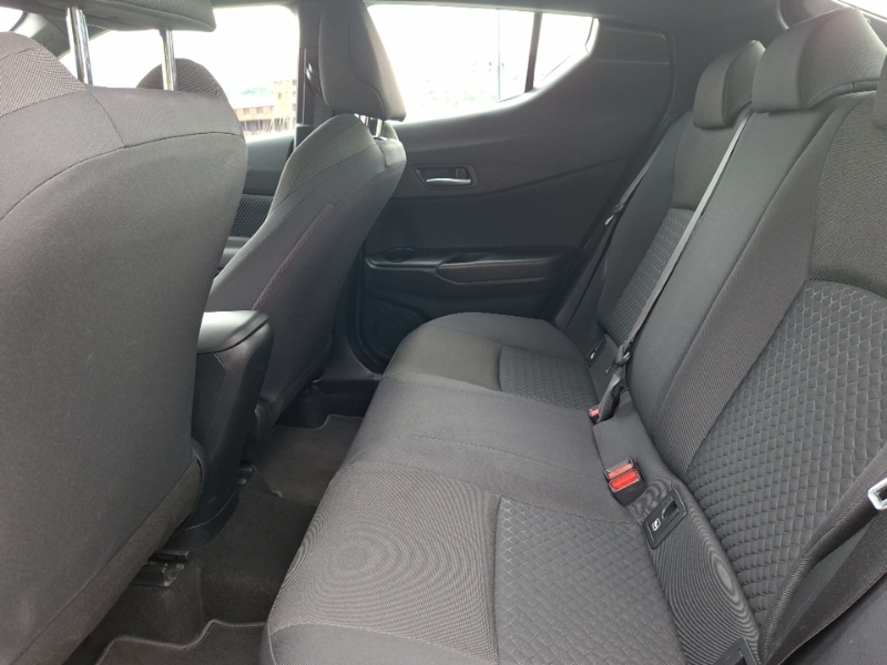 Toyota C-Hr 1.8 Hybrid Icon Cvt GU70OKW Black #6