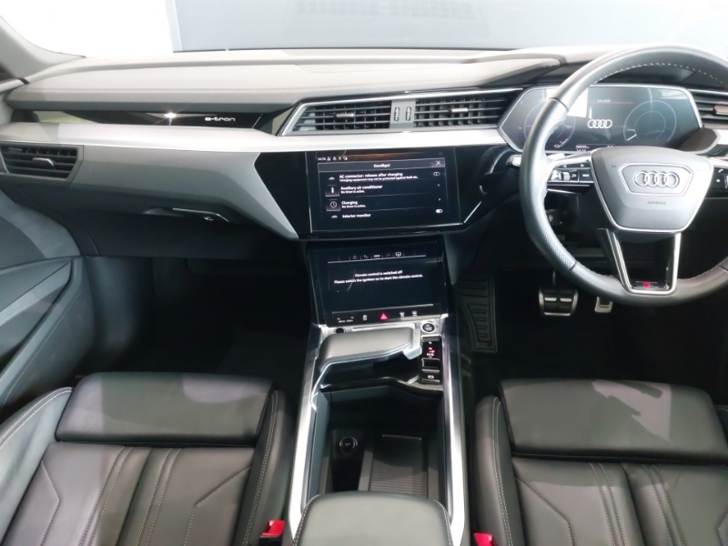 Audi Q8 e tron 300Kw 55 Quattro 114Kwh S Line White #3