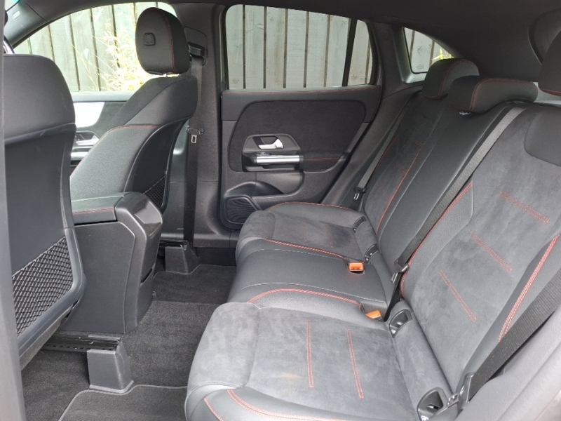Mercedes-Benz GLA Class Gla 200 Amg Line Executive Grey #6