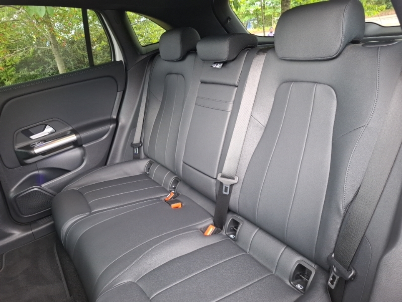 Mercedes-Benz EQA Eqa 250 140Kw Sport Executive 70.5Kwh White #6