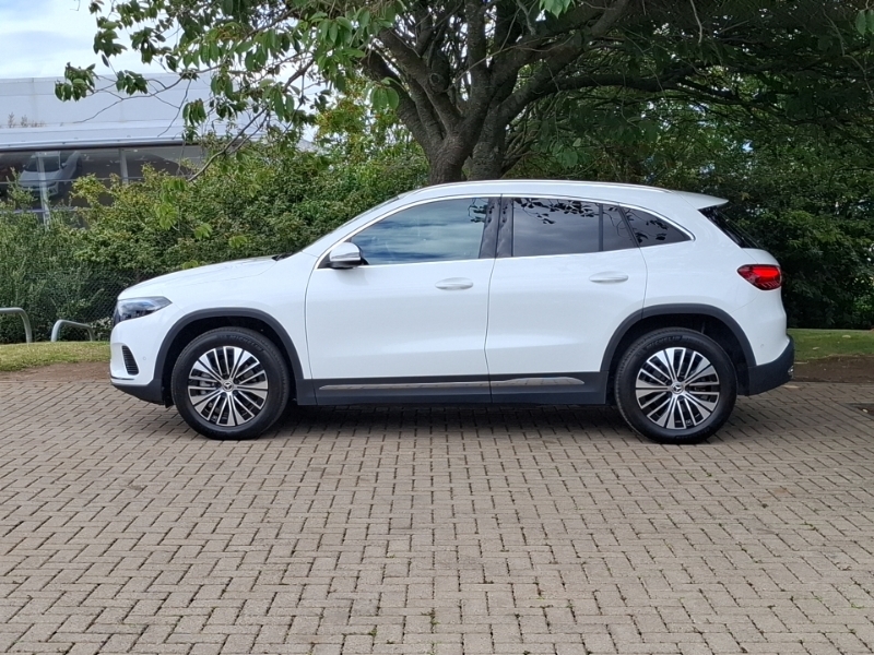 Mercedes-Benz EQA Eqa 250 140Kw Sport Executive 70.5Kwh White #4