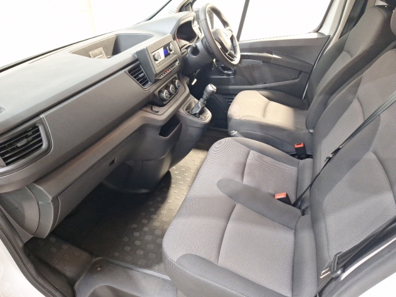 Renault Trafic Lh30 Blue Dci 150 High Roof Start Van SH24CBV White #5