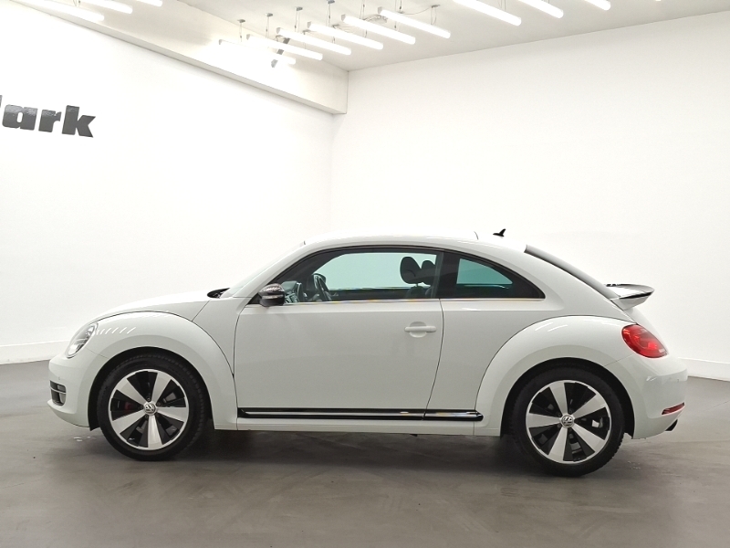 Volkswagen Beetle 2.0 Tsi 220 Sport White #4