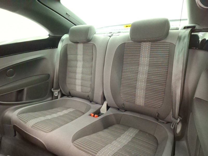 Volkswagen Beetle 2.0 Tsi 220 Sport White #6