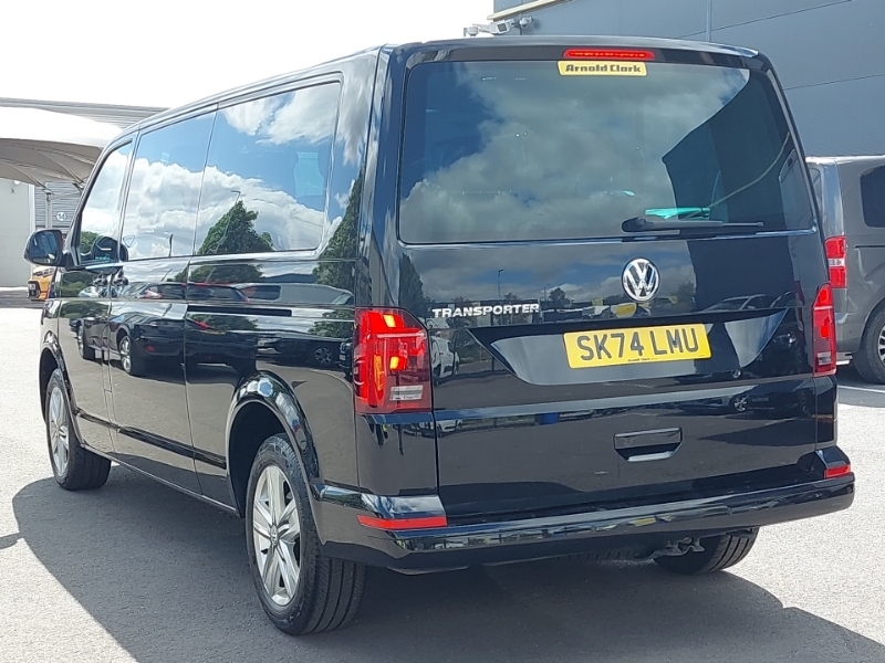 Volkswagen Transporter Shuttle 2.0 Tdi 150Ps Se Minibus Black #2