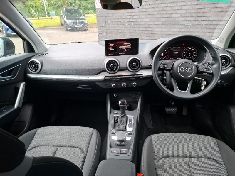 Audi Q2 35 Tfsi Sport S Tronic Grey #3