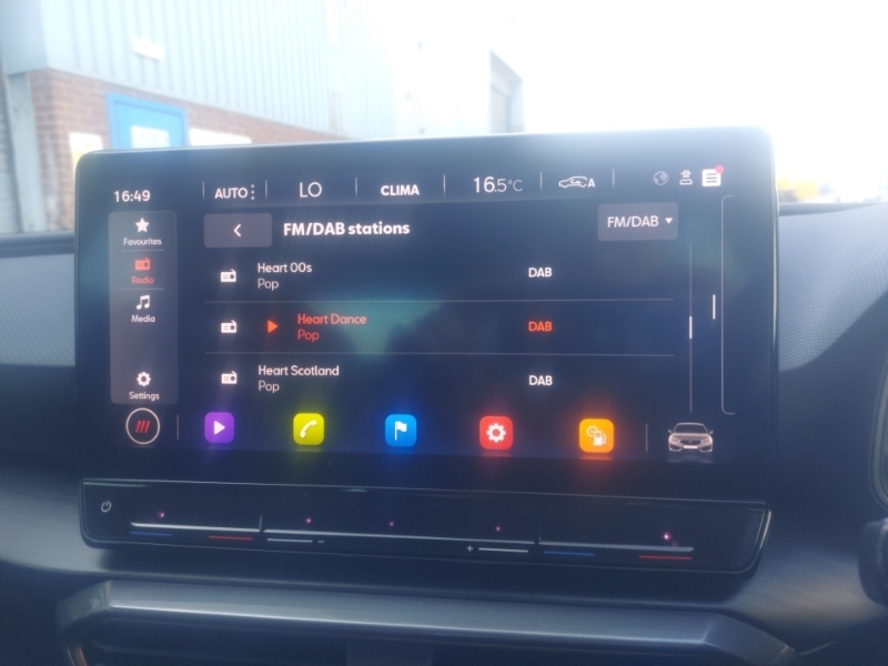 Cupra Leon 1.4 Ehybrid 12.8Kwh Vz2 Estate Plug-in White #11