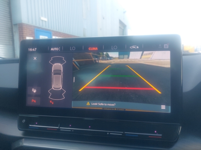 Cupra Leon 1.4 Ehybrid 12.8Kwh Vz2 Estate Plug-in White #9