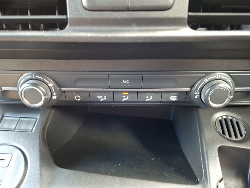 Fiat Doblo 1.5 Multijet3 1000Kg Panel Van S White #16