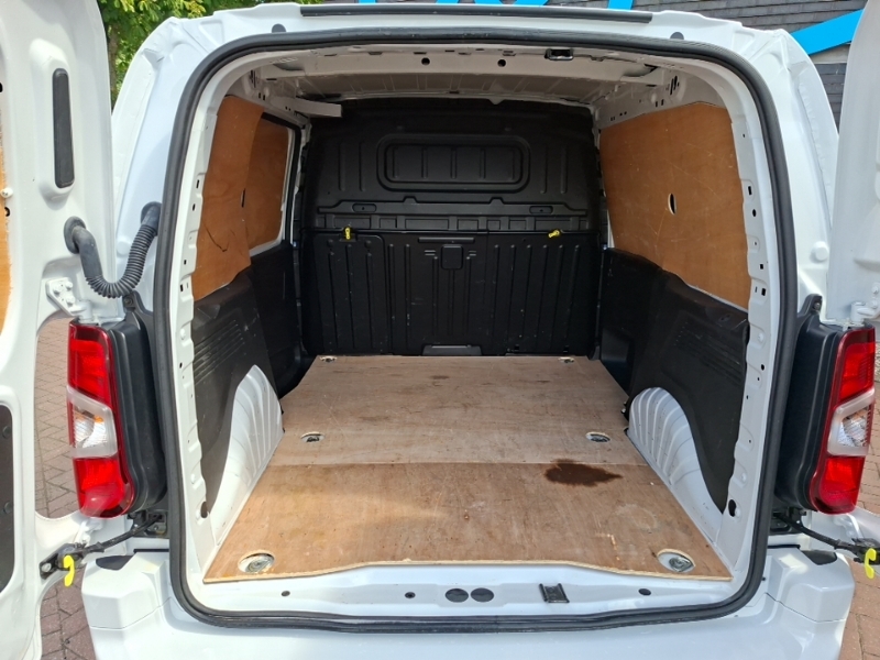 Fiat Doblo 1.5 Multijet3 1000Kg Panel Van S White #18