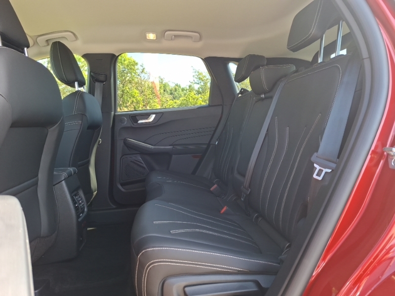 Ford Kuga 2.5 Fhev Vignale Cvt Red #6