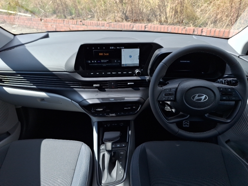 Hyundai Bayon 1.0 Tgdi 90 Tech Line Dct Black #3