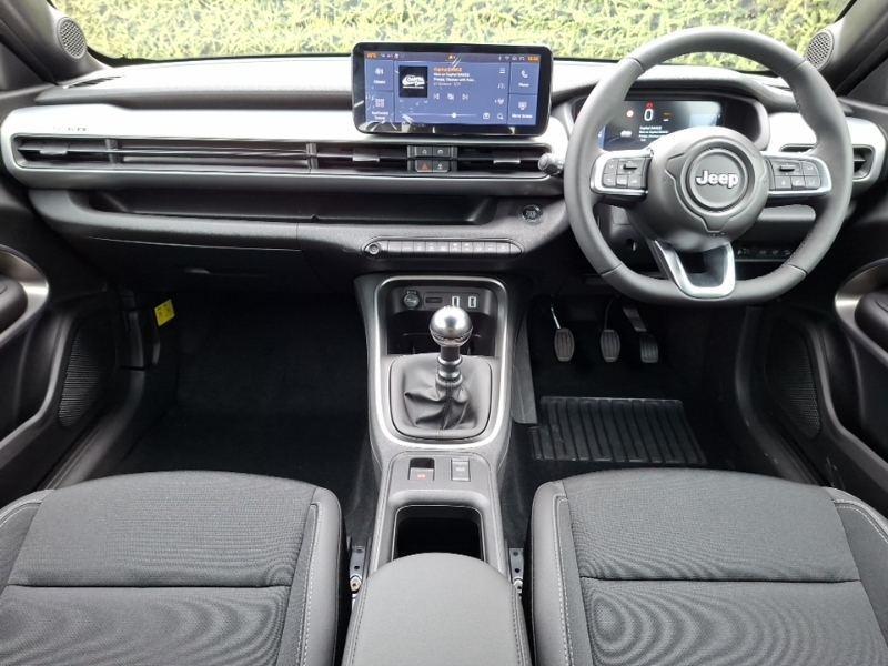 Jeep Avenger 1.2 Altitude Black #3