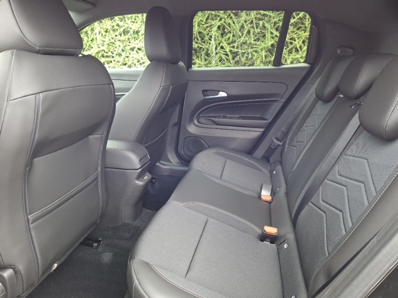 Jeep Avenger 1.2 Altitude Black #6