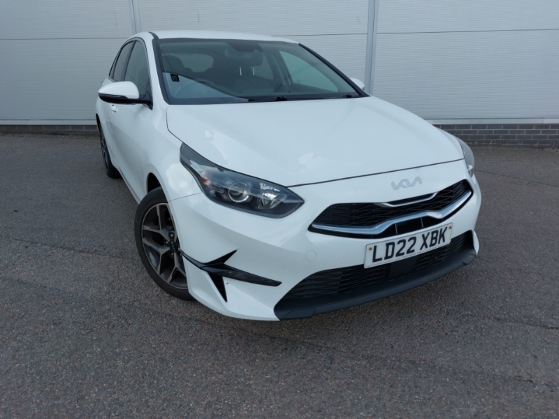 Kia Ceed 1.5T Gdi Isg 3 White