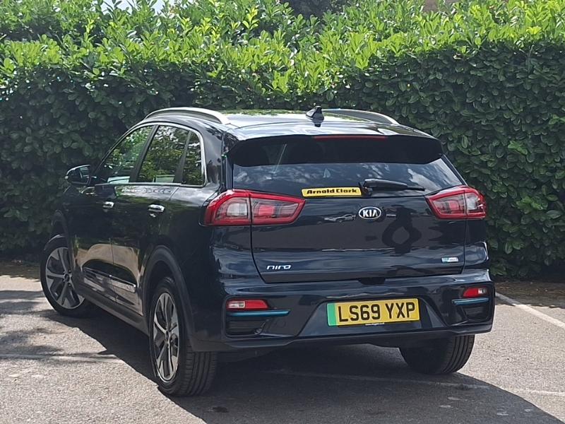 Kia e-Niro 150Kw First Edition 64Kwh Blue #2