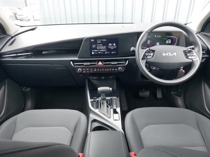 Kia Niro 1.6 Gdi Hybrid 2 Dct White #3