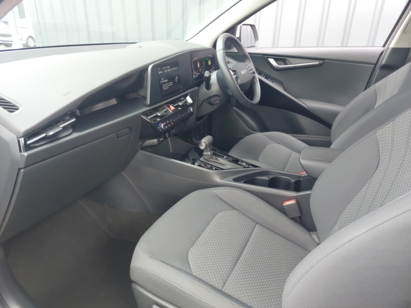 Kia Niro 1.6 Gdi Hybrid 2 Dct White #5