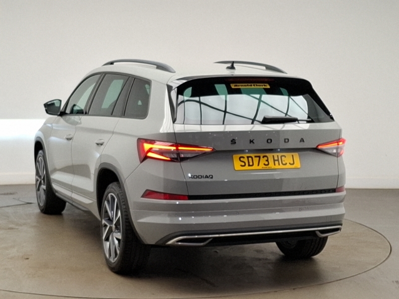 Skoda Kodiaq 1.5 Tsi Sport Line Dsg 7 Seat SD73HCJ Grey #2