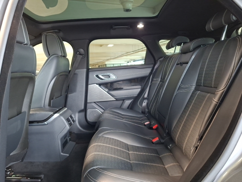 Land Rover Range Rover Velar 3.0 D300 R-dynamic Hse Grey #6