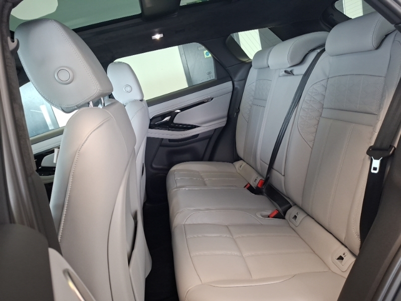 Land Rover Range Rover Evoque 1.5 P300e Grey #6