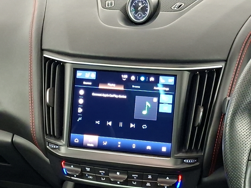 Maserati Levante V6 Gransport #8