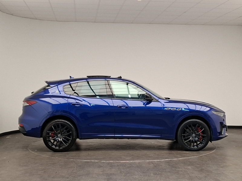 Maserati Levante V6 Gransport Blue #3