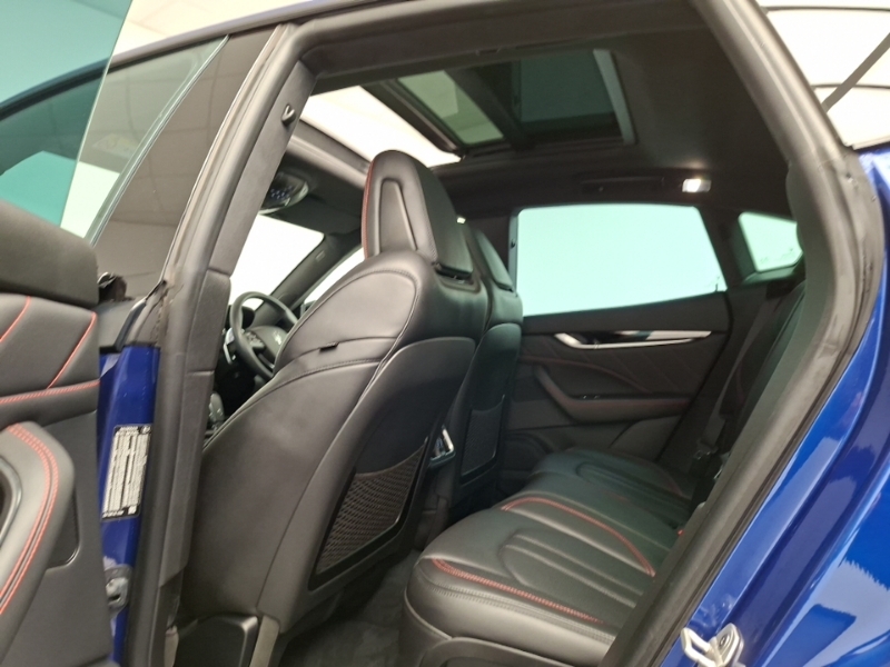 Maserati Levante V6 Gransport #12