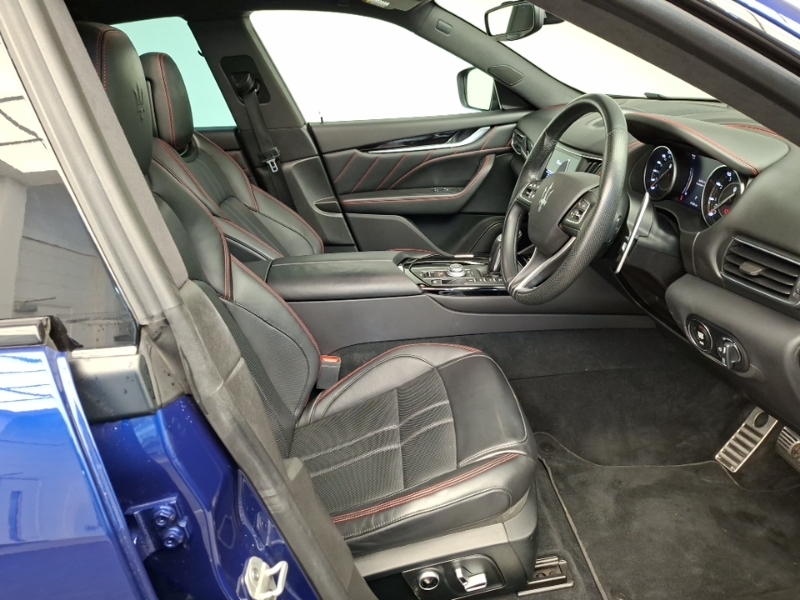 Maserati Levante V6 Gransport Blue #6