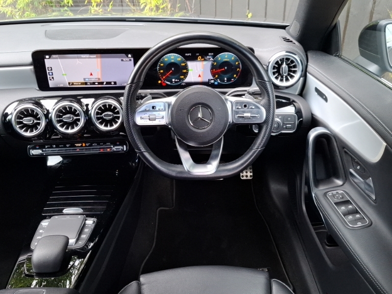 Mercedes-Benz CLA Class Cla 180 Amg Line Premium Plus Tip Black #8