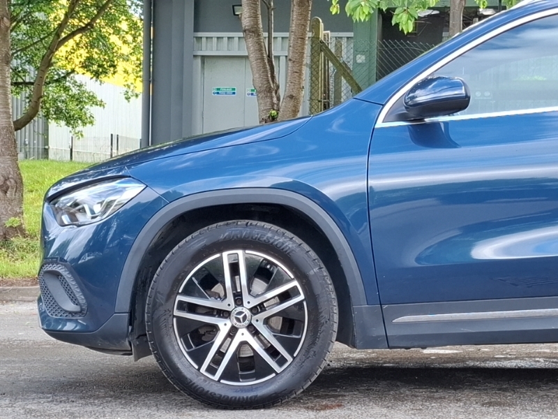 Mercedes-Benz GLA Class 1.3 Gla200 Amg Line 7G-dct Black #19