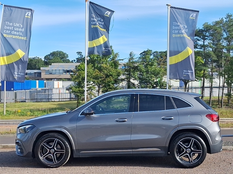 Mercedes-Benz GLA Class Gla 200D Amg Line Executive Grey #4