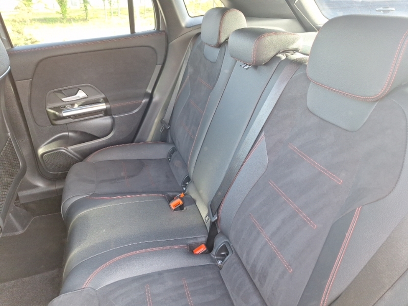 Mercedes-Benz GLA Class Gla 200D Amg Line Executive Grey #6