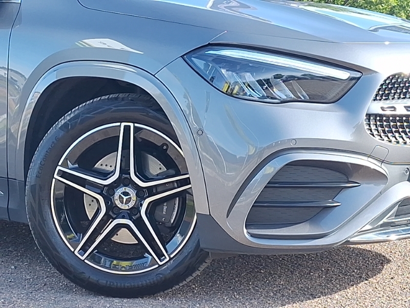 Mercedes-Benz GLA Class Gla 250E Amg Line Premium Grey #20