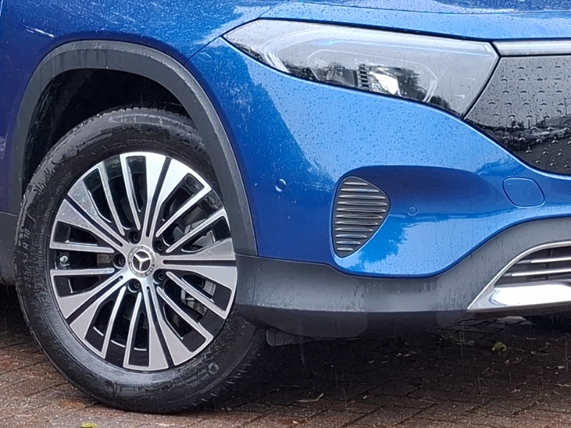 Mercedes-Benz EQB Eqb 250 Blue #20