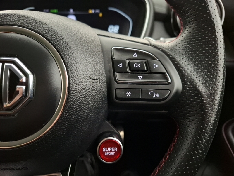 MG HS 1.5 T-gdi 16.6Kwh Trophy Euro 6 Ss Red #13