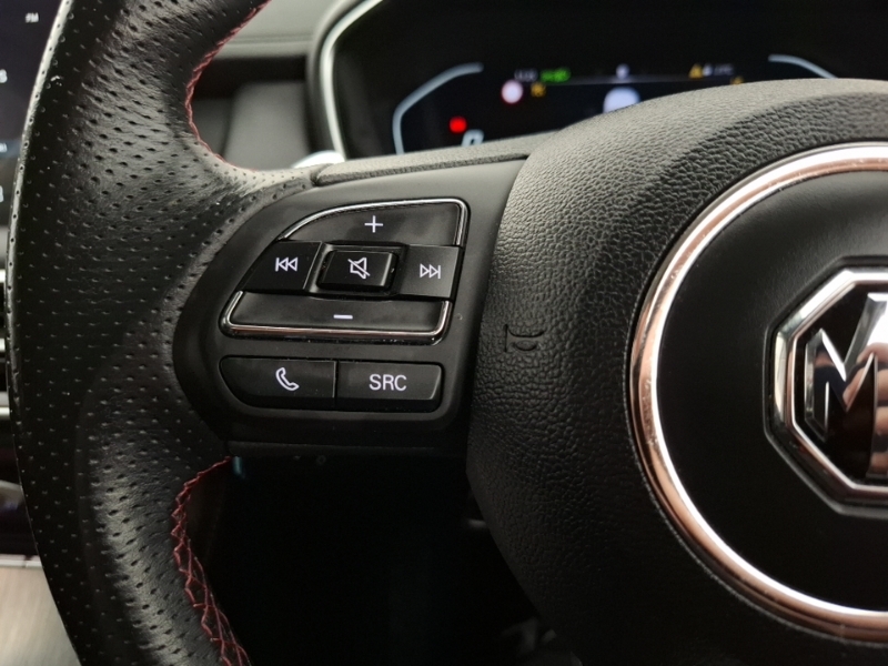 MG HS 1.5 T-gdi 16.6Kwh Trophy Euro 6 Ss Red #12