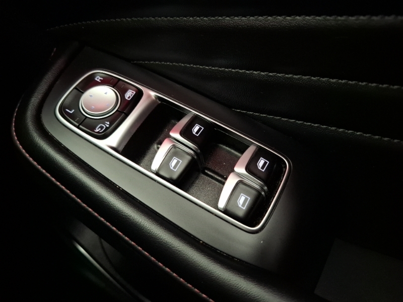 MG HS 1.5 T-gdi 16.6Kwh Trophy Euro 6 Ss Red #17