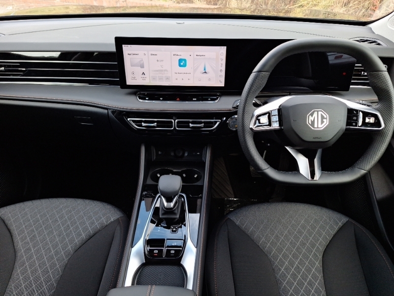 MG HS 1.5 T-gdi Hybrid Se Black #3