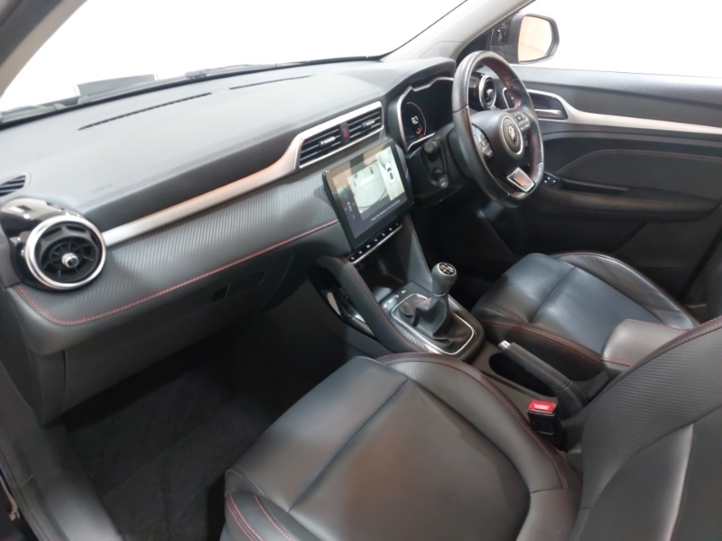 MG ZS 1.5 Vti-tech Exclusive Black #5
