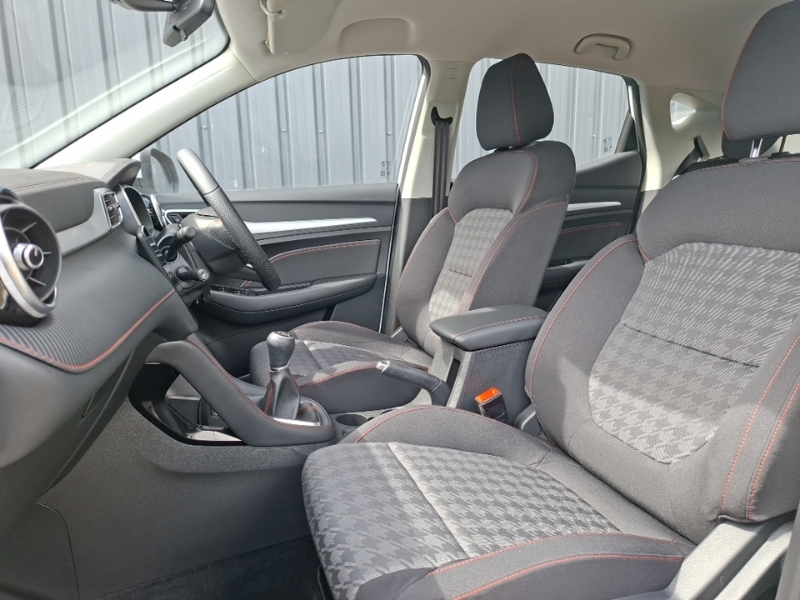 MG ZS 1.5 Vti-tech Excite White #5