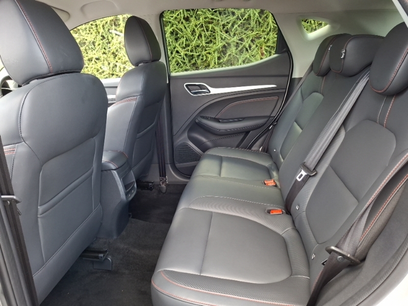 MG ZS 1.0T Gdi Exclusive Dct Silver #6
