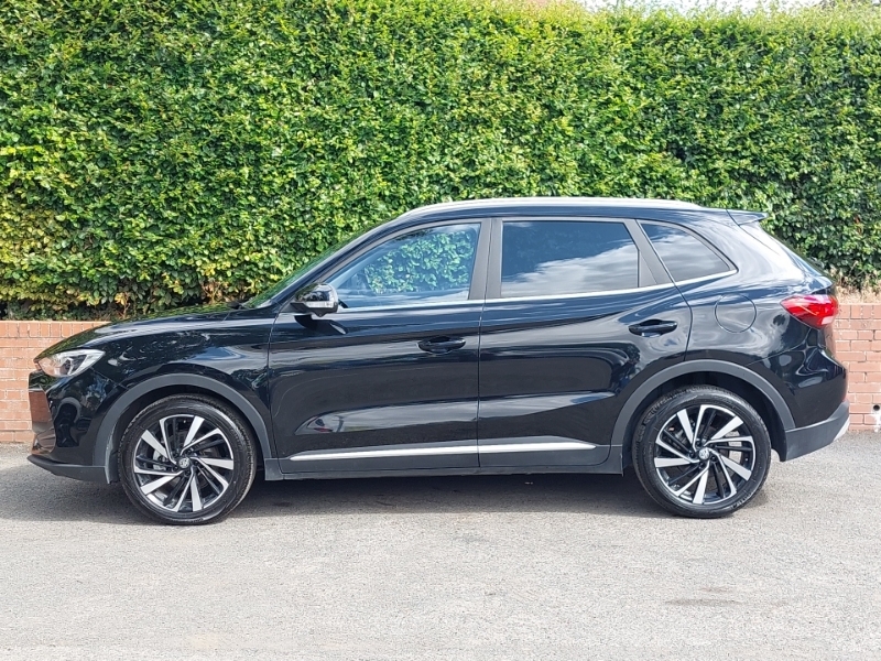 MG ZS 1.5 Hybrid Trophy Black #4