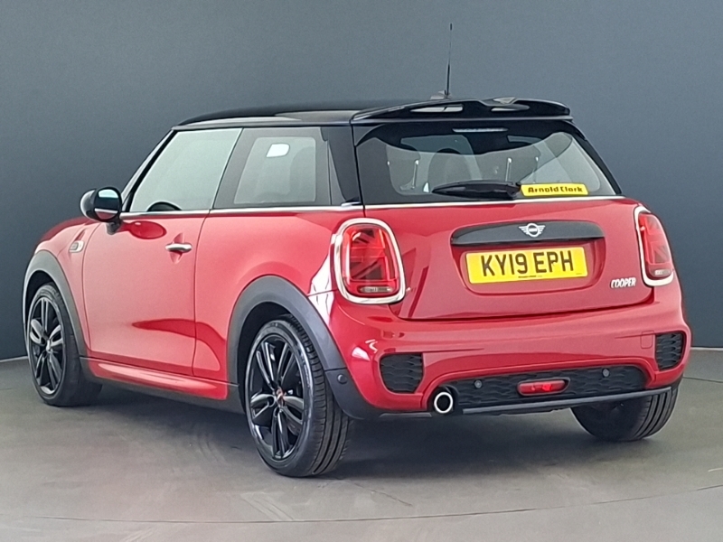 Mini Hatch 1.5 Cooper Sport II Red #2