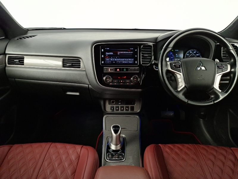 Mitsubishi Outlander 2.4 Phev 5H Silver #3