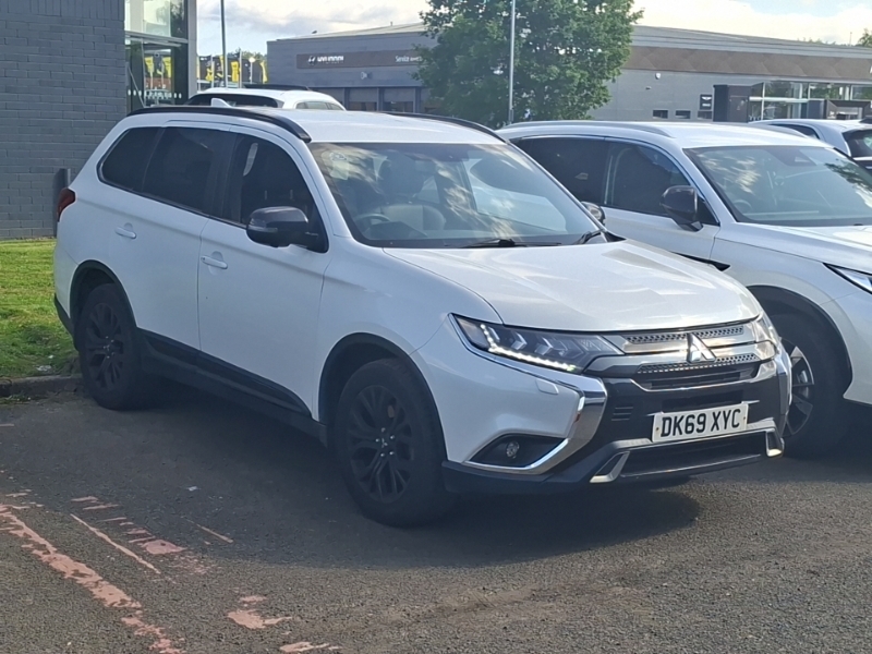 Mitsubishi Outlander 2.0 Black Cvt White