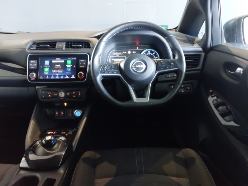 Nissan Leaf 110Kw N-connecta 39Kwh Grey #4