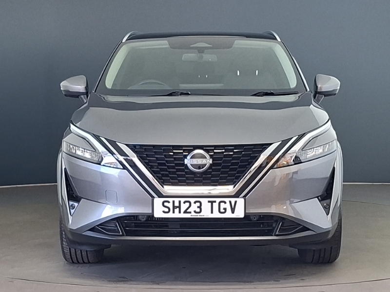 Nissan Qashqai Acenta Premium Red #14